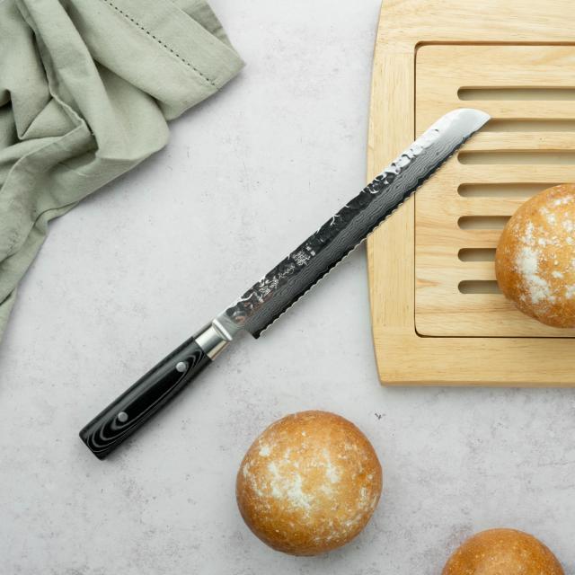 Brødkniv 23 cm