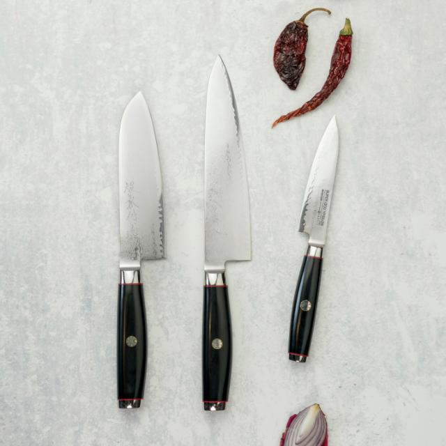 Santokukniv 16,5 cm med knivbeskyttelse